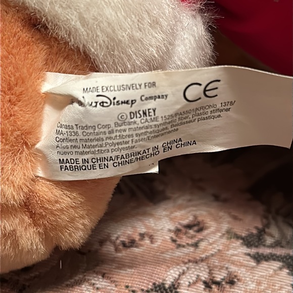 Wind up Winnie the Pooh Disney Christmas plush. - Picture 9 of 11